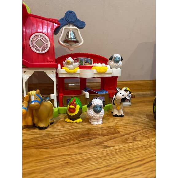 Fisher-Price Little People Farm Toy Playset With Smart Stages Learning Content - Picture 5 of 10